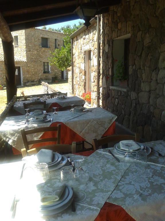 Agriturismo Il Muto Di Gallura Aggius Exterior foto